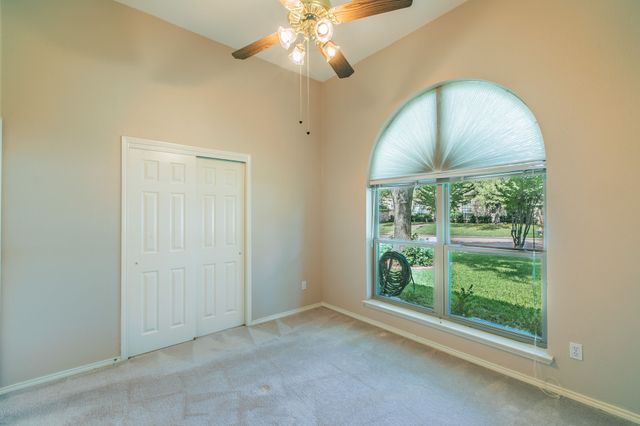 1410 Holveck Drive, Cedar Hill, TX 75104