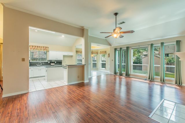 1410 Holveck Drive, Cedar Hill, TX 75104