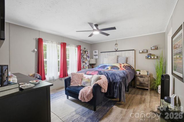 980 Lakeland Avenue, Lincolnton, NC 28092