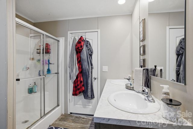 980 Lakeland Avenue, Lincolnton, NC 28092