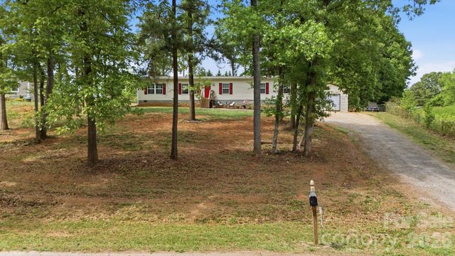 980 Lakeland Avenue, Lincolnton, NC 28092