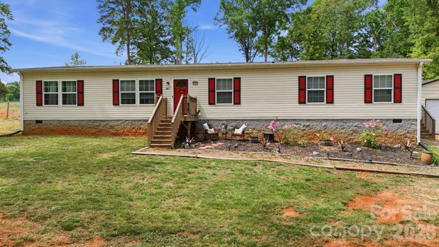 980 Lakeland Avenue, Lincolnton, NC 28092