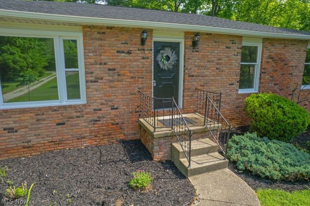 3969 Lynn Road, Ravenna, OH 44266