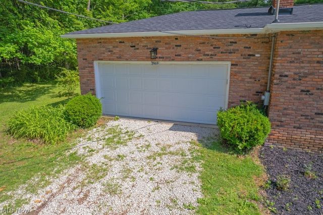 3969 Lynn Road, Ravenna, OH 44266