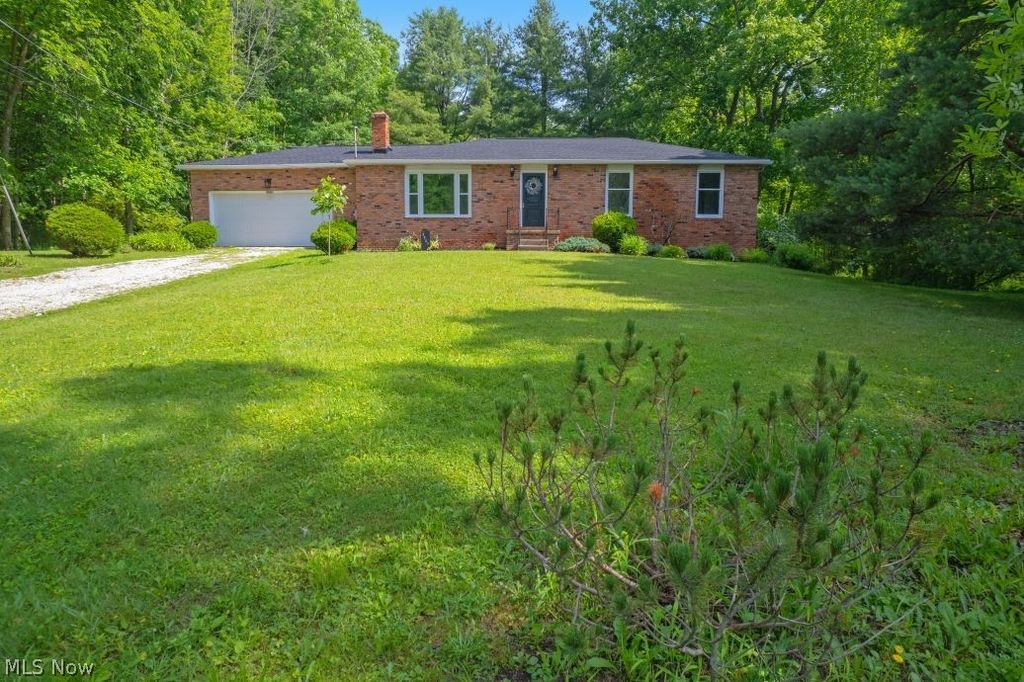 3969 Lynn Road, Ravenna, OH 44266