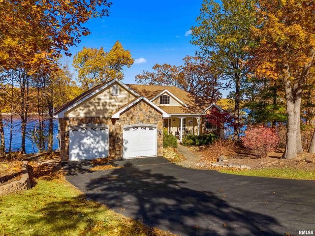 3190 OAK RUN Drive, Dahinda, IL 61428