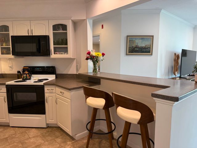 100 Marina Drive 217, Quincy, MA 02171