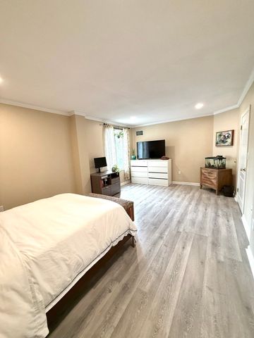 100 Marina Drive 217, Quincy, MA 02171