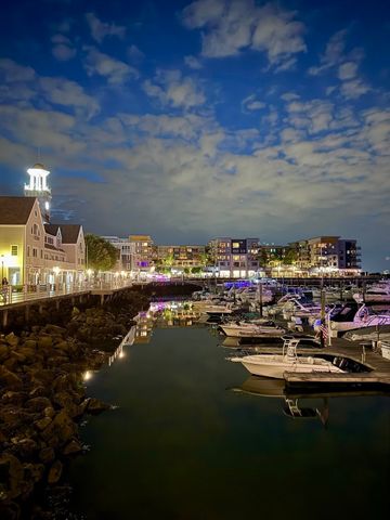 100 Marina Drive 217, Quincy, MA 02171