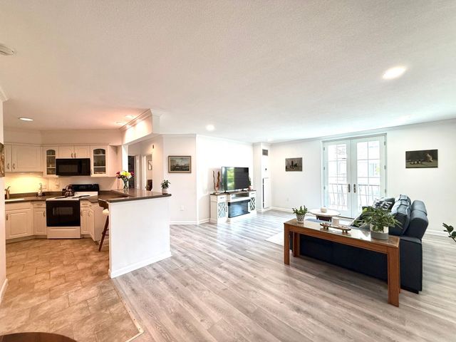 100 Marina Drive 217, Quincy, MA 02171