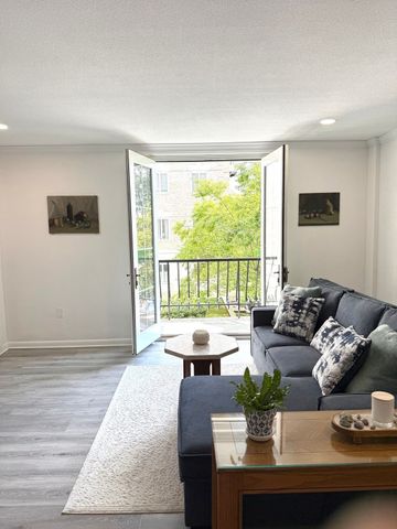 100 Marina Drive 217, Quincy, MA 02171