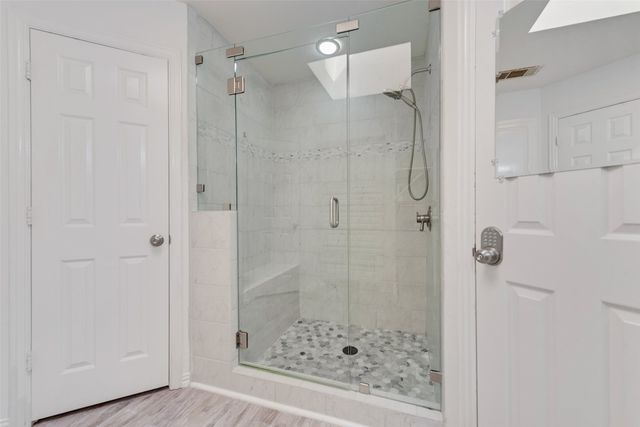 204 Tanglewood Lane, Waxahachie, TX 75165