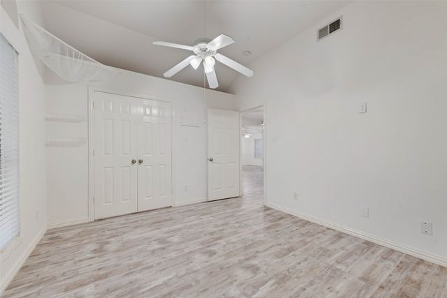 204 Tanglewood Lane, Waxahachie, TX 75165