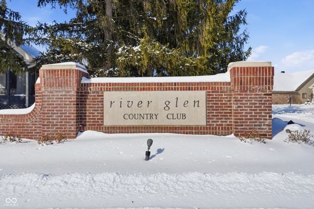 12020 Clubhouse Drive, Fishers, IN 46038