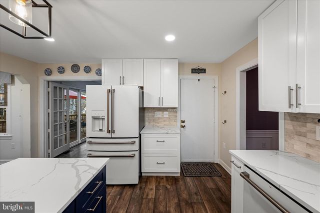 15466 MEHERRIN DR, Centreville, VA 20120