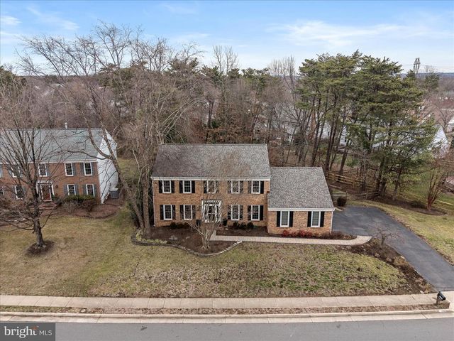 15466 MEHERRIN DR, Centreville, VA 20120