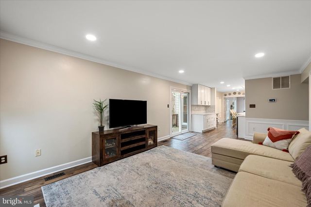 15466 MEHERRIN DR, Centreville, VA 20120