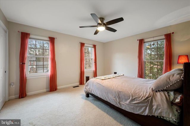 15466 MEHERRIN DR, Centreville, VA 20120