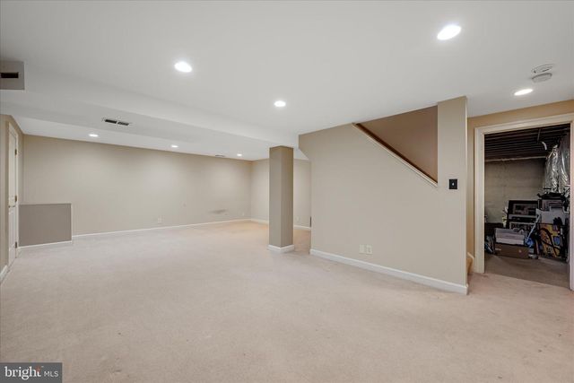 15466 MEHERRIN DR, Centreville, VA 20120