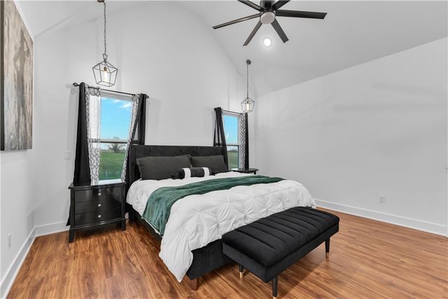 800 Arbor Acres Avenue, Tontitown, AR 72762