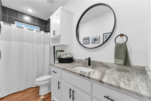 800 Arbor Acres Avenue, Tontitown, AR 72762