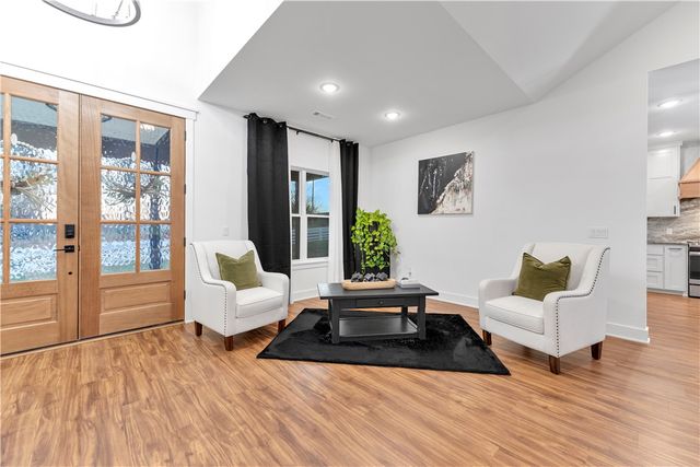 800 Arbor Acres Avenue, Tontitown, AR 72762