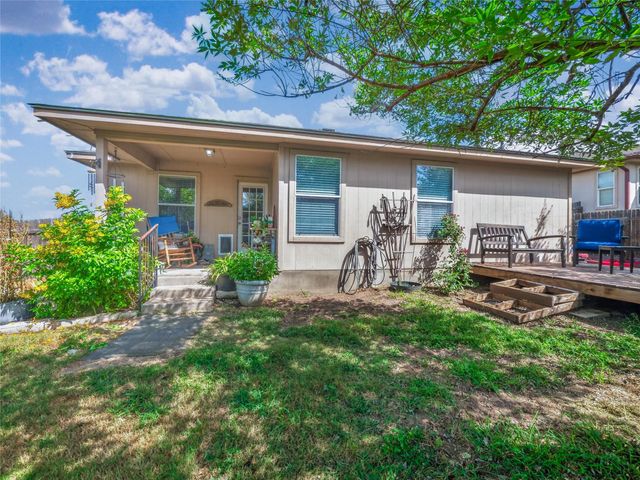 427 Buckingham DR, Kyle, TX 78640