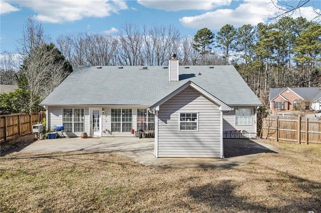 220 Halbert Court, Lawrenceville, GA 30044