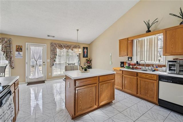 220 Halbert Court, Lawrenceville, GA 30044