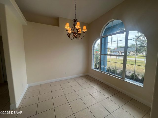 10 Lewis Shire Place, Palm Coast, FL 32137