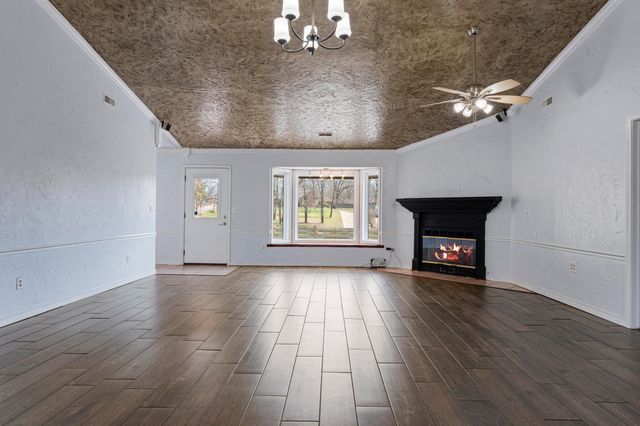 1301 Maple Drive, Grove, OK 74344