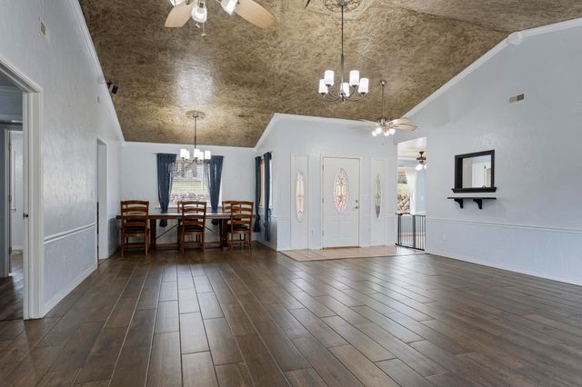 1301 Maple Drive, Grove, OK 74344