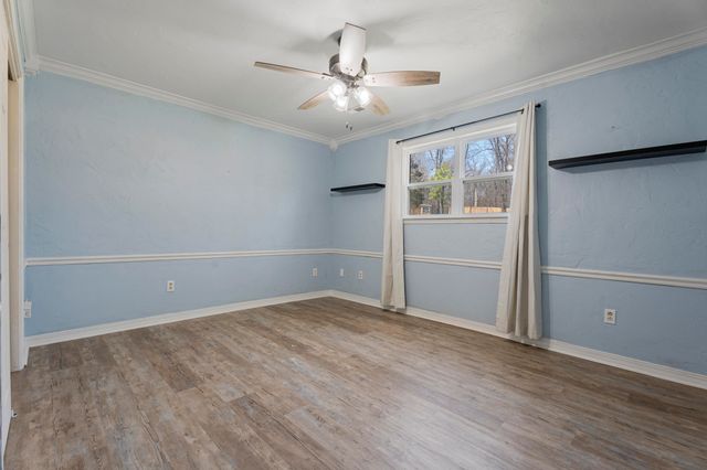 1301 Maple Drive, Grove, OK 74344