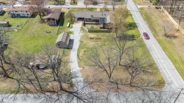 1301 Maple Drive, Grove, OK 74344