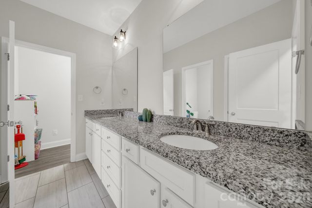 4653 Simpson Road, Edgemoor, SC 29712