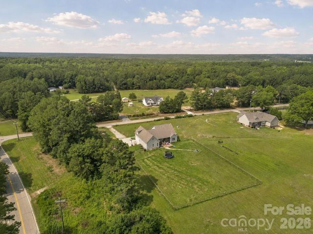 4653 Simpson Road, Edgemoor, SC 29712