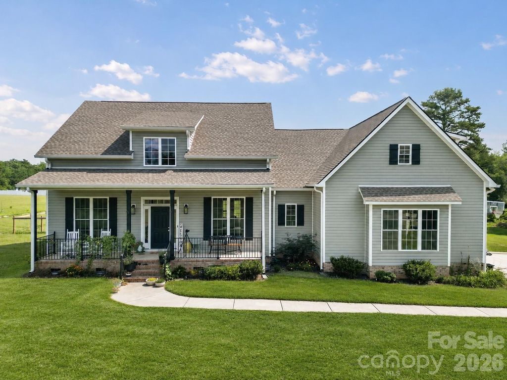 4653 Simpson Road, Edgemoor, SC 29712