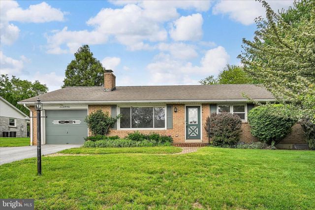 629 PAJABON DR, Palmyra, PA 17078