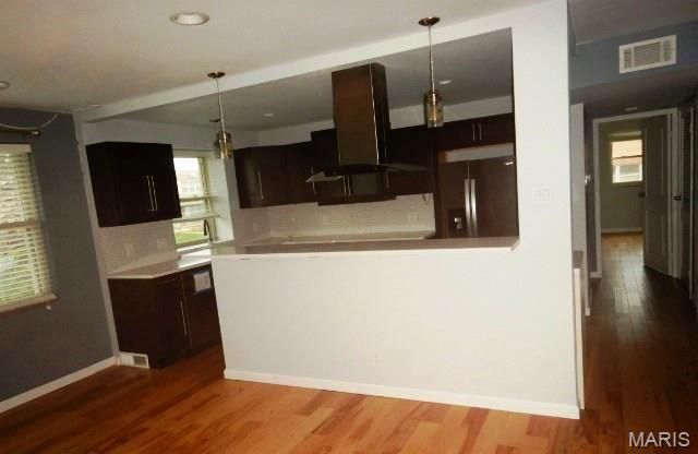 4 Delcrest Court 201, University City, MO 63124