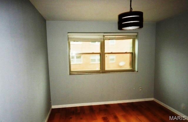 4 Delcrest Court 201, University City, MO 63124