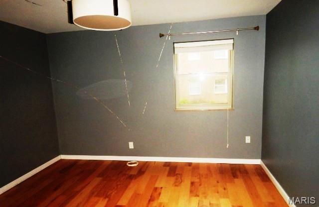 4 Delcrest Court 201, University City, MO 63124