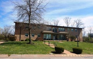4 Delcrest Court 201, University City, MO 63124
