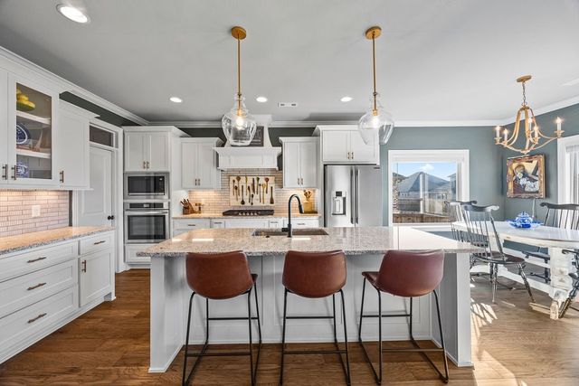 251 Ambry Loop, Centerton, AR 72719