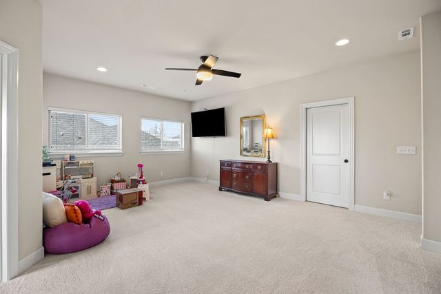 251 Ambry Loop, Centerton, AR 72719