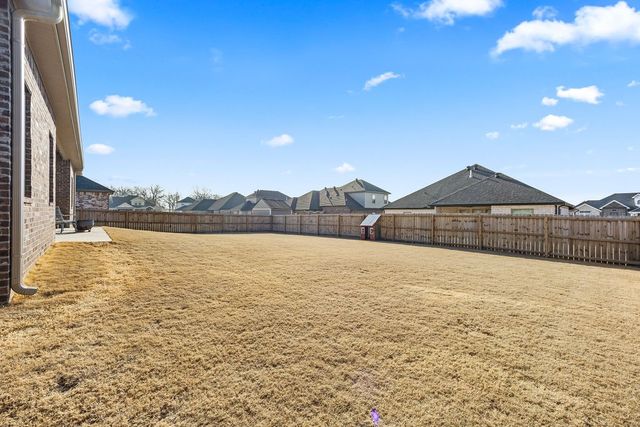 251 Ambry Loop, Centerton, AR 72719