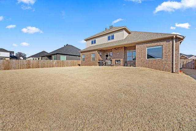 251 Ambry Loop, Centerton, AR 72719