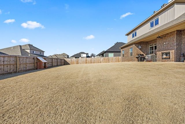 251 Ambry Loop, Centerton, AR 72719