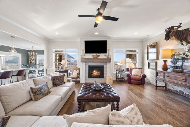 251 Ambry Loop, Centerton, AR 72719