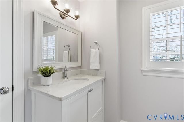 7615 Sweetbriar Rd, Henrico, VA 23229