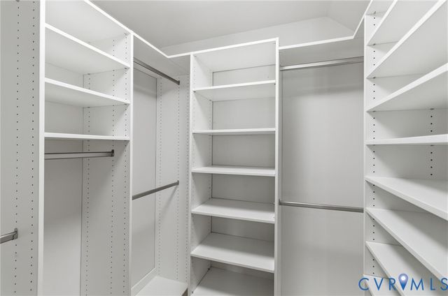 7615 Sweetbriar Rd, Henrico, VA 23229